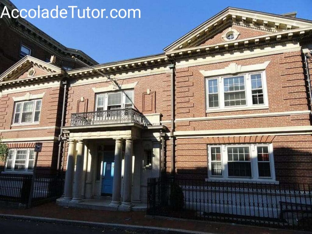 harvard university fraternities